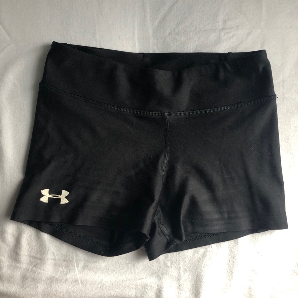underarmour volleyball shorts